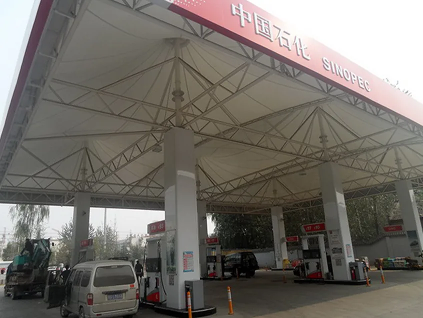 Integrating fuel station canopies into the landscape — reference image