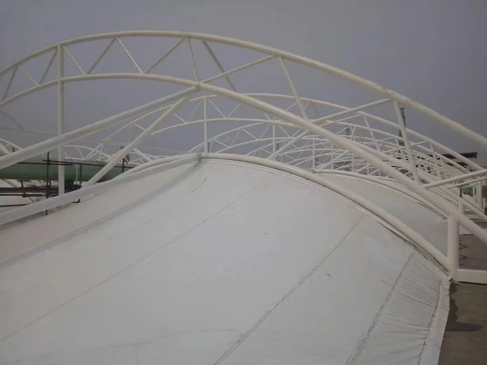 Sealing wastewater tank covers — reference image 2