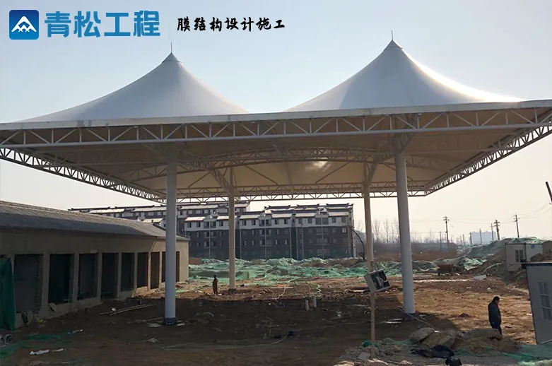 Constructing a membrane fuel station canopy — reference image